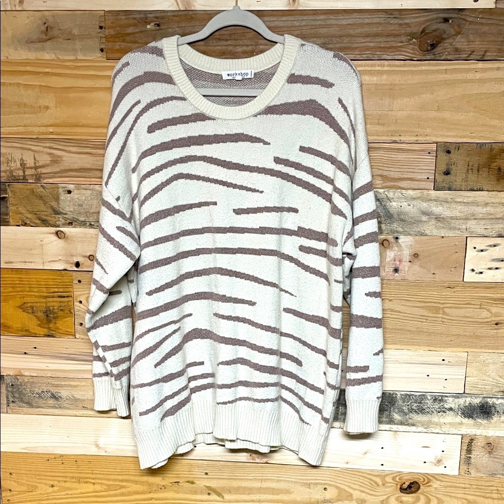 Workshop Republic Clothing size 1X Cream and Brown Zebra Patterned Crew Sweater